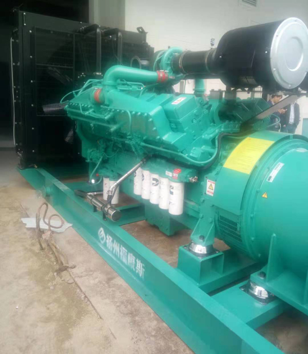 陆河发电机租赁使用中无电压或电压太低怎么办？