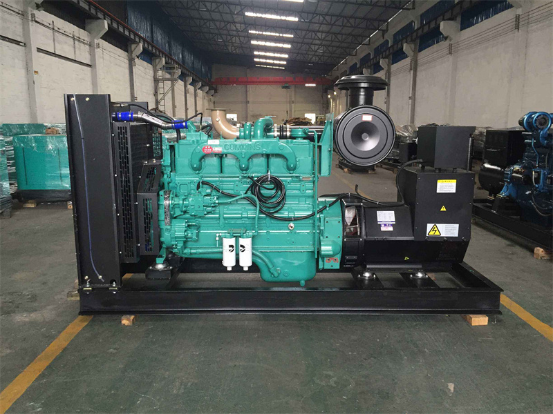 陆河发电机出租租赁如何保证柴油发电机组的正常运行?