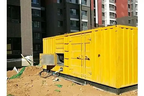 陆河发电机租赁中燃油压力过低会对发动机的哪些部件造成损坏？