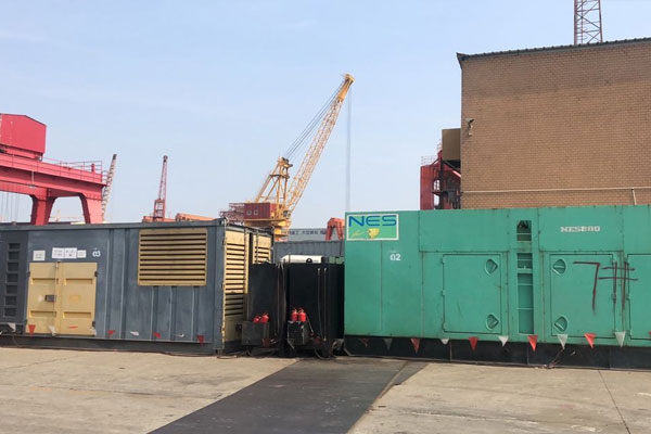 陆河发电机出租空气滤清器的清洁频率是多少？