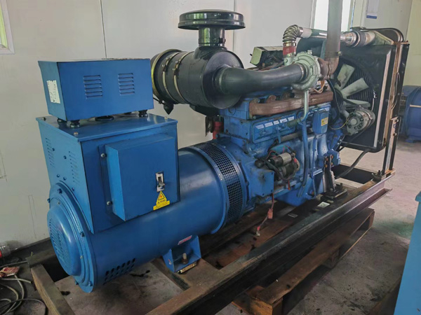 陆河100kW柴油发电机组使用多级机油有哪些优缺点？