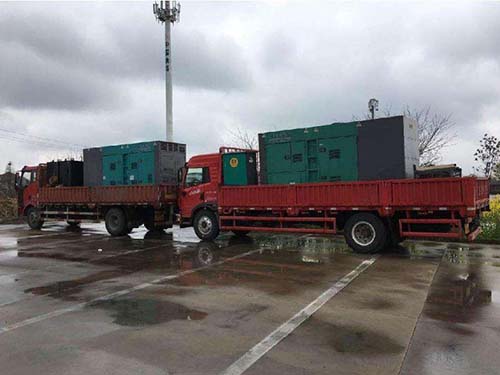 陆河如何正确使用冷却液冰点测试仪?